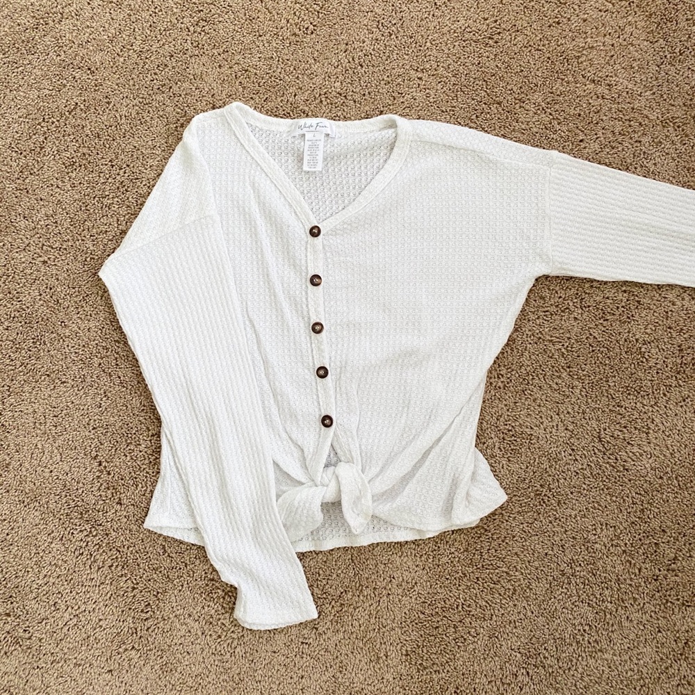 WHITE BUTTON DOWN THERMAL